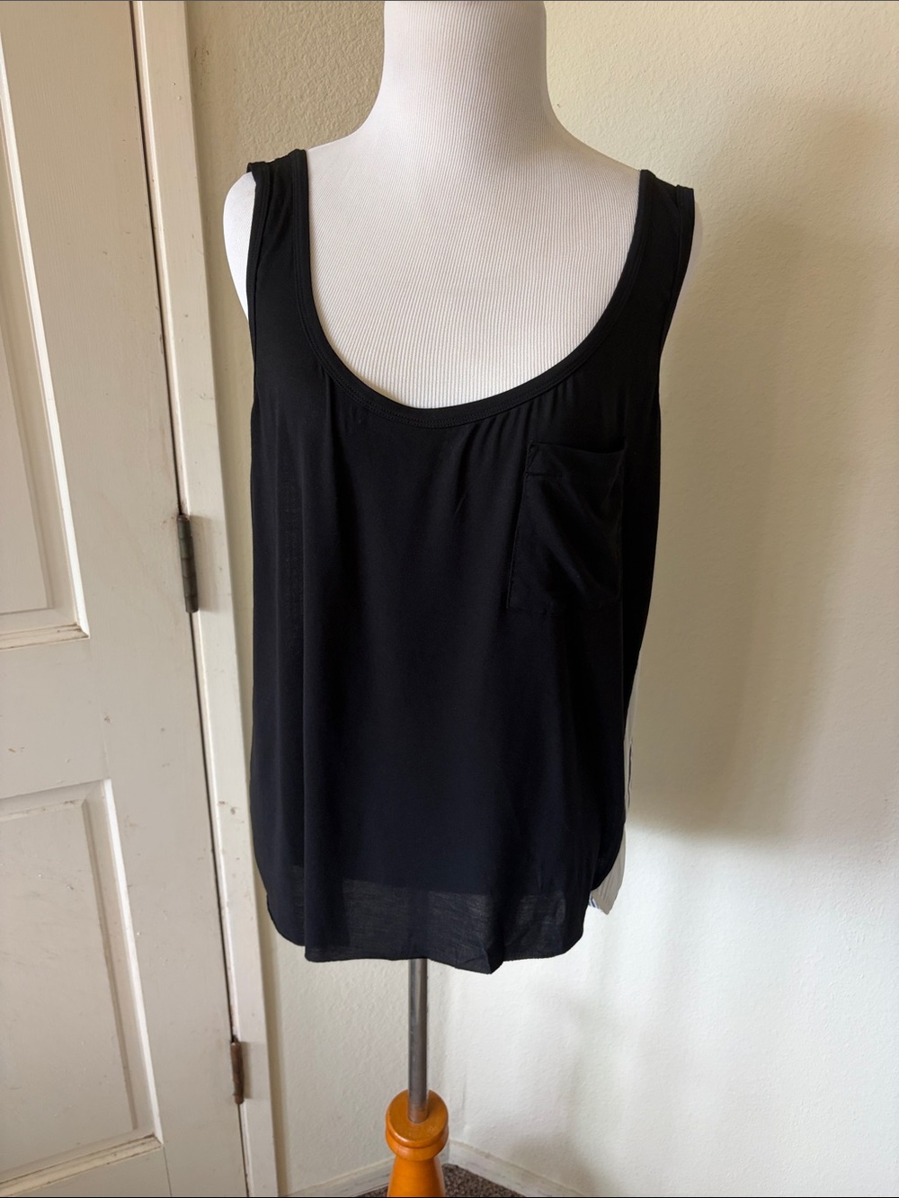 Bailey 44 Classic Black Scoop Neck Tank Top - Lightweight Women's Top